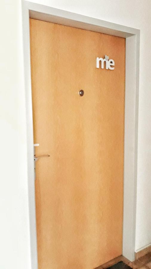 Apartment M+e